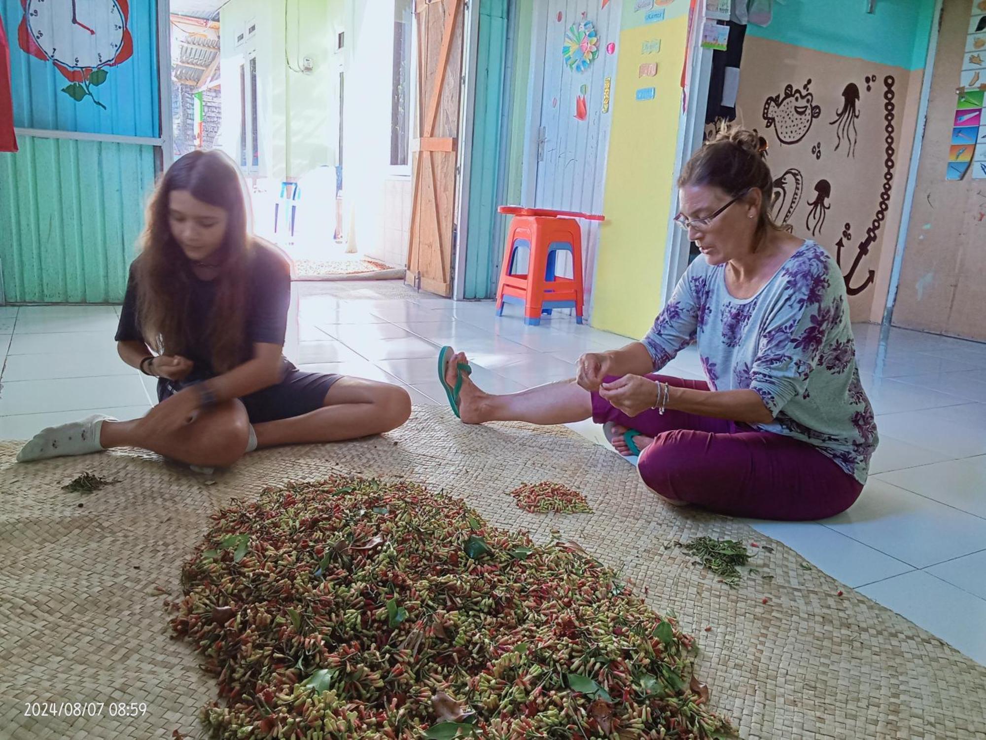 Petra Homestay Bangka Leda Ruteng Buitenkant foto